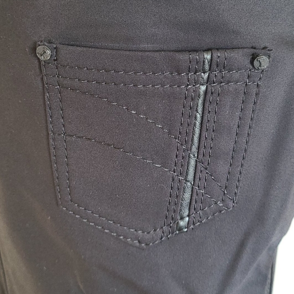 Svelto Stella Black Skirt - Picture 5 of 8